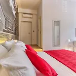 Split Urban Rooms III